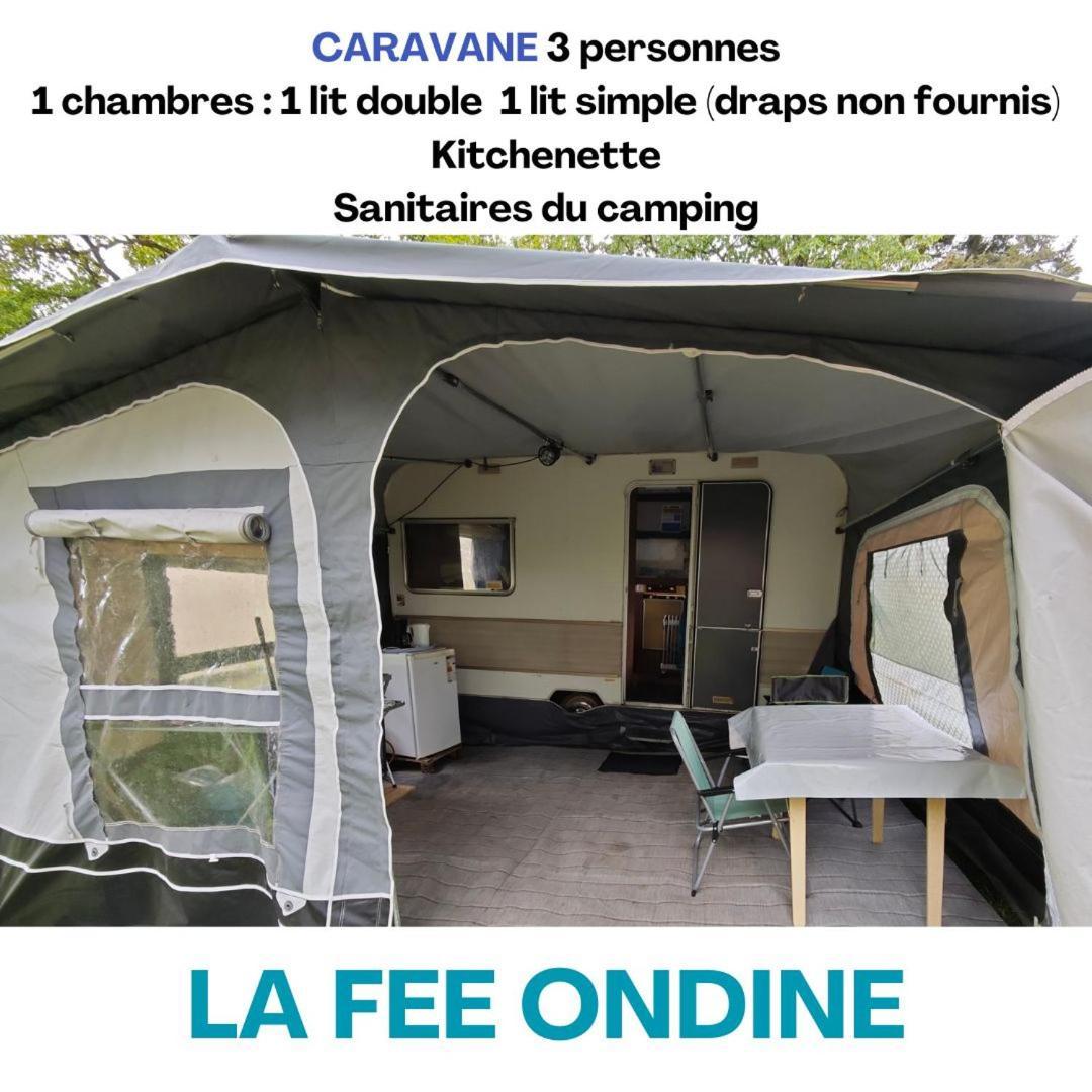 Camping Le Val Aux Fees - Broceliande Concoret エクステリア 写真
