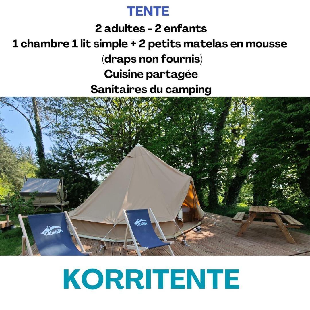 Camping Le Val Aux Fees - Broceliande Concoret エクステリア 写真